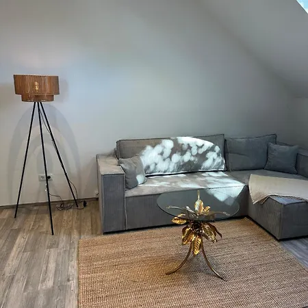 Appartement Stilvolles In Der Naehe Von Phantasialand Koeln Und Messe Hürth